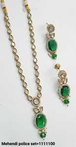 Conjunto de collar elegante Kundan y gota chapado en oro tradicional indio y de moda, pendiente a juego con COLLAR COLGANTE de cadena - Product Image 3