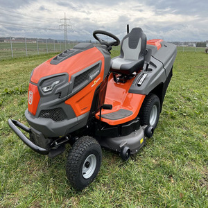 Tracteur de jardin Husqvarna TC 242TX, tondeuse 108 cm, 21,5 CV, moteur Kawasaki FR651V bicylindre, transmission hydrostatique, 320 L, à vendre - Product Image 1