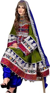 Robes pour femmes en velours et soie afghanes Kuchi faites à la main 2024 avec des motifs de broderie modernes, personnalisables pour les 4 saisons - Product Image 2