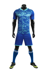 Ensemble de vêtements de football pour enfants personnalisables Offre Spéciale maillots respirants avec nom personnalisé et impression du logo de l'équipe coupe automatisée - Product Image 6