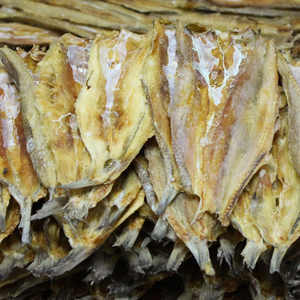 Stockfish séché de qualité Stockfish norvégien séché et tailles de morue et de stock séché - Product Image 3