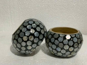 Pot en bambou artisanal incrusté de coquille d'œuf et de nacre, laque de luxe, décoration d'intérieur et cadeau de l'année lunaire premium - Product Image 4