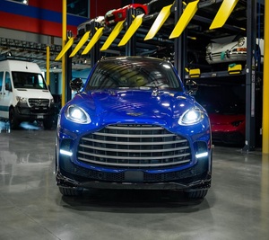 Asstoon Martin DBX 707 2023, Gasolina, Bajo Kilometraje - Product Image 1