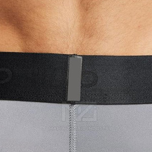 Legging de compression taille haute amincissant avec logo personnalisé pour homme – Vêtement de fitness moulant - Product Image 4