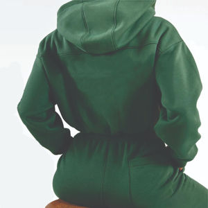 Conjunto de chándal de invierno informal para mujer, venta al por mayor de OEM, pretina elástica de alta calidad, Sudadera con capucha sólida y cremallera recortada teñida en verde - Product Image 4
