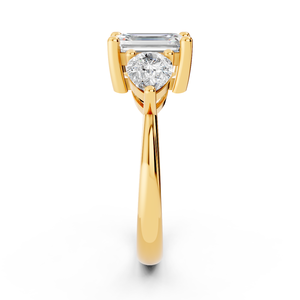 แหวนเพชรรูปลูกแพร์3เม็ดสีทองรูปมรกต10K 14K 18K หรูหราผลิตจากโรงงานผลิตตามสั่ง - Product Image 3