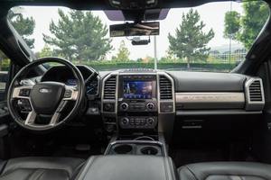 Ford F-450 Super Duty Platinum 4x4 2020 Usada en Buen Estado - Product Image 4