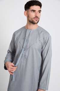 2025 nuevo modelo de ropa islámica para hombres, transpirable, Thobe saudí, elegante accesorio musulmán tradicional para musulmanes, algodón de manga larga - Product Image 2