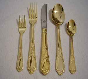 Ensemble de couverts de luxe durables et modernes en PVD, 5 pièces, en acier inoxydable de haute qualité pour la maison, l'hôtel et le restaurant - Product Image 4