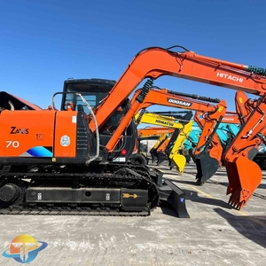 Excavatrice sur chenilles Hitachi ZX70 d'occasion, modèle ZX120, économique, faible nombre d'heures de travail, prix compétitif, facile à utiliser - Product Image 6