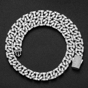 Bijoux personnalisés fabriqués avec de l'argent 925 luxueux, moissanite de clarté VVS étincelante, brillance diamant, chaîne cubaine - Product Image 4