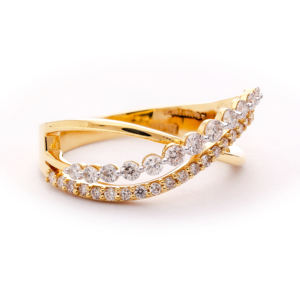 Anillo de Compromiso Infinito Trenzado de Moda para Mujer - Product Image 6