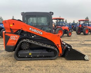 Chargeuse compacte sur chenilles Kubota SVL75-2 avec godet pour travaux agricoles et de construction - Product Image 3