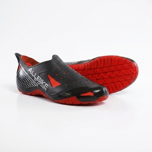 Botas AP ALL BIKE: Zapatillas Multiusos Impermeables con Parte Superior de PVC y Suela de Goma, Ligeras, Antideslizantes, Ajuste Regular, Zapatos para Lluvia y Ciclismo - Product Image 2