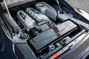 Audi R8 V10 Plus Coupé 2015 Usado, ~13,800 Millas, Transmisión Manual de 6 Velocidades, 1 de su Tipo en Negro Pantera con Efecto Cristal - Product Image 6