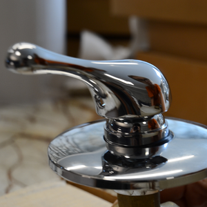 Mezclador de Ducha Empotrado Golfo de Calidad Profesional, Grifo de Lavabo con Acabado Cromado, Diseño de Montaje en Pared para Baños Modernos - Product Image 2