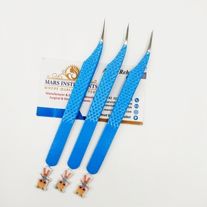 Pinzas para Extensiones de Pestañas de Muñecas Bratz de Color Azul, Agarre Perfecto, Punta Puntiaguda de 90 Grados, Acero Inoxidable Sólido - Product Image 4