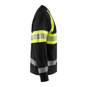 Sudaderas de seguridad para control de tráfico diseñadas para brindar visibilidad, comodidad y calidez durante largas jornadas de trabajo en carretera. - Product Image 4