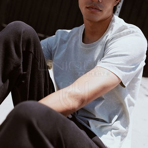 Logo personnalisé T-shirt en coton délavé à l'acide de qualité supérieure T-shirts délavés à l'acide surdimensionnés pour hommes à vendre - Product Image 5