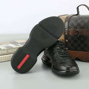 Sneakers pour hommes en cuir d'autruche noir de qualité supérieure - Chaussures de mode décontractées pour un style business décontracté avec semelle à coussin d'air - Product Image 1