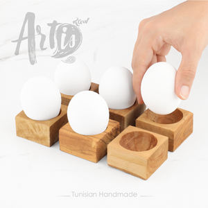 Juego de Anillos para Huevos y Panqueques de Madera de Olivo Ecológica de Primera Calidad para 6 Huevos con Función para Remover Huevos, Solo Lavar a Mano - Product Image 2