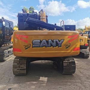 Excavatrice sur chenilles hydraulique compacte Sany SY135C de 13,5 tonnes, d'occasion et bien entretenue, en stock pour la construction - Product Image 3