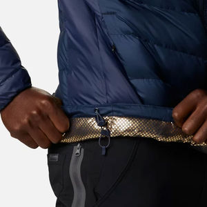 Chaqueta acolchada de piel de oveja de calle alta para hombre personalizada de invierno, impermeable, transpirable, ligera, con cremallera y capucha - Product Image 5