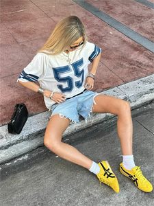 Vente en gros Maillot de football rétro Maillot de haute qualité Club Vêtements de sport rétro personnalisés Maillot de football rétro Chemises - Product Image 3