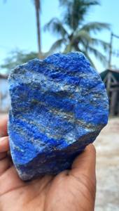 Materia prima natural Lapislázuli 20-35mm Cristal natural en bruto Piezas talladas Piedra preciosa azul Feng Shui Cristal Curación a granel - Product Image 3