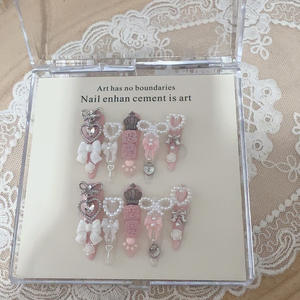 <span class=keywords><strong>Uñas</strong></span> Postizas de Lujo, Estilo Ataúd, Color Blanco y Rosa, con Adornos de Perlas y Corazones, Hechas a Mano - Product Image 4