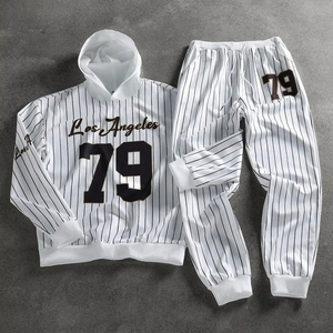 เสื้อสเวตเตอร์และกางเกงมีฮู้ดพิมพ์ลายทางไซส์ใหญ่พิเศษใส่ได้ทั้งชายและหญิงชุดเสื้อผ้าแนวสตรีทสำหรับฤดูหนาวออกแบบโลโก้ได้ตามต้องการ - Product Image 1