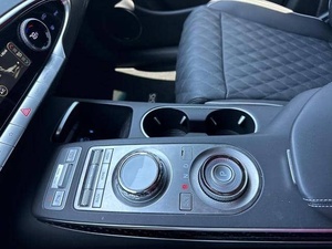 2025 abordable gGene-siss GV70 3.5T Sport - Product Image 6