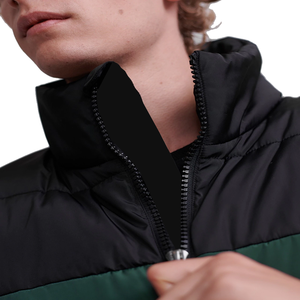 Blousons matelassés respirants Prix d'usine Blousons matelassés pour hommes Fermeture éclair Blouson matelassé d'hiver avec design personnalisé Service OEM - Product Image 4