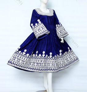 ชุดเดรสปักลายสไตล์อัฟกานิสำหรับผู้หญิงไซส์พลัส ตกแต่งด้วยลูกไม้และกระดุม สไตล์วินเทจลำลองทันสมัย แขนยาว คอสูง ระบายอากาศได้ดี - Product Image 6