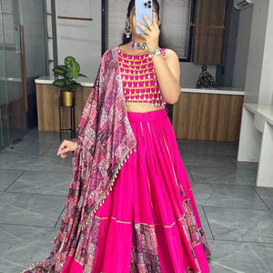 Último diseñador puro rayón algodón Kodi trabajo borde impreso Lehenga Choli por FabZone - Product Image 1