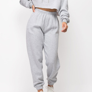 Ensembles de jogging d'entraînement deux pièces personnalisés pour femmes en vente Jogging imprimé à capuche avec sweat à capuche Design de couleur personnalisé - Product Image 4