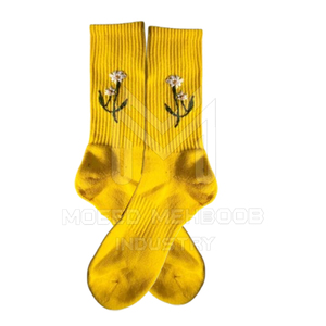 Nueva llegada de calcetines de invierno hechos a medida con estilo de los hombres de alta calidad antideslizante Material antibacteriano para la temporada de otoño MOQ 10 pares - Product Image 2