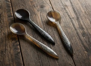 Juego de Cucharas de Ensalada Desechables con Forma de Cuerno y Mango Largo de Madera para Fiestas, al Mejor Precio - Product Image 5