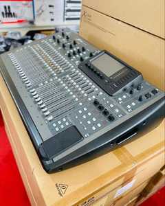 Console de mixage numérique Behringers X32 de qualité supérieure, 40 entrées, 25 bus, 100% d'origine, scellée en usine avec 1 an de garantie. - Product Image 5
