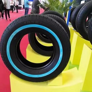 Neumático reforzado 295/75R22.5 16PR diseñado para uso con cargas pesadas que ofrece un rendimiento prolongado en la carretera y una maniobrabilidad estable. - Product Image 6