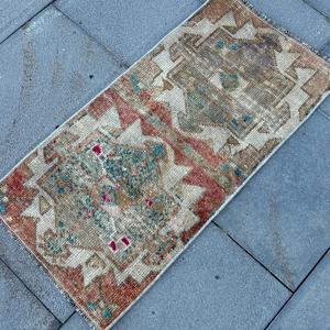 1.3x2.6 ft Vintage Rug, Turkish Small Rug, <b>Brown</b> Moroccan <b>Wool</b> Rug - Product Image 2