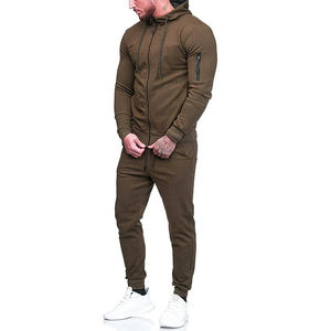 Chándal deportivo para hombre, juego de entrenamiento de dos piezas de algodón y poliéster, fábrica OEM - Product Image 4