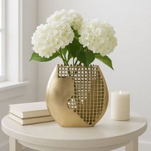 Handmade Aluminum Metal <b>Decorative</b> Glam Tabletop Flower Vase for Wedding or <b>Birthday</b> Parties - Product Image 1
