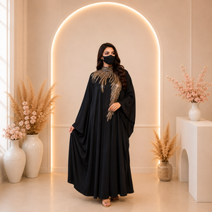 Robe longue de soirée modeste en satin noir, style jalabiya abaya, ornée de sequins, à manches longues, col montant, taille naturelle, pour événements formels - Product Image 1