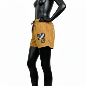 Shorts pour femmes en nylon et élasthanne de qualité supérieure, 210 GSM, couleur sable moutarde, doux, séchage rapide, logo brodé personnalisé - Product Image 3