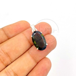 Colgante de moldavita natural, piedra preciosa ovalada certificada, Plata de Ley 925, hecho a mano, Tektite checo, curación, venta al por mayor, joyería de moldavita - Product Image 3