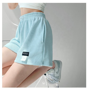 Pantalones cortos deportivos transpirables de ocho colores para mujer, pantalones cortos ajustados para correr, novedad de verano, venta al por mayor, 2025 - Product Image 3