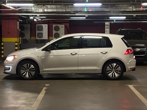 รถ NEAT 2016 e-Golf VI ไมล์น้อย เกียร์อัตโนมัติ หลังคาพาโนรามา ไฟ LED ไฟเดย์ไลท์ LED - Product Image 5