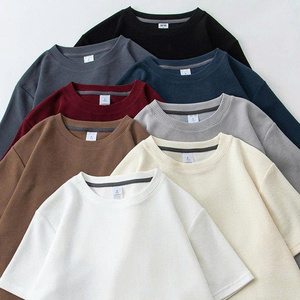 Version coréenne du simple t-shirt à manches courtes pour homme tendance - Product Image 3