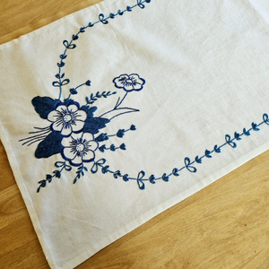 Chemin de Table brodé pour les chemins de Table de mariage pour les décorations de fête d'anniversaire de mariage de douche nuptiale usine directe - Product Image 1